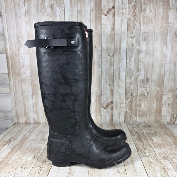 Hunter Tall Rain Boots Black Camo Print Waterproof Outdoor Boots US 9 - Picture 1 of 8